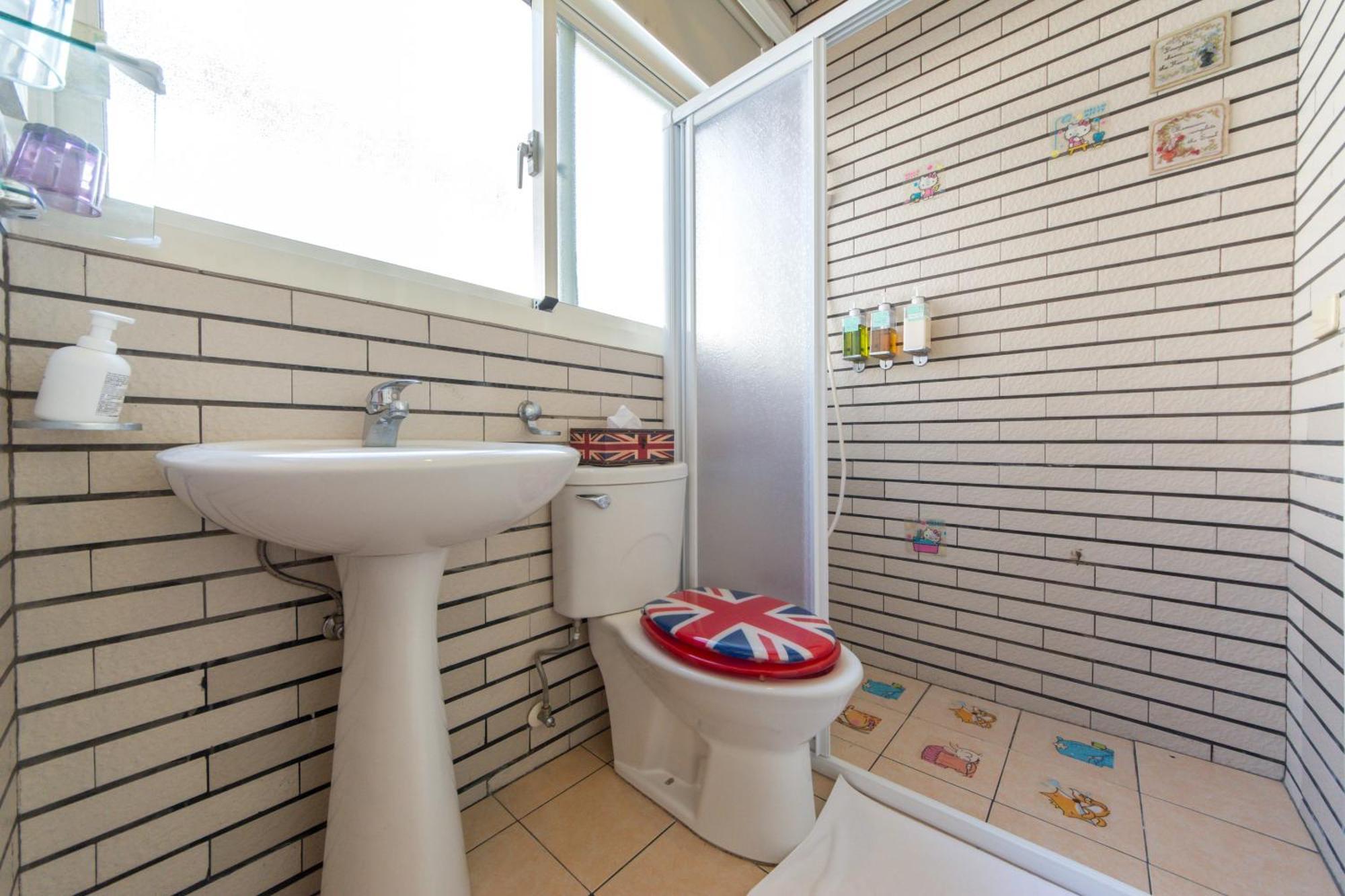 British Country Inn B&B Luodong Dış mekan fotoğraf